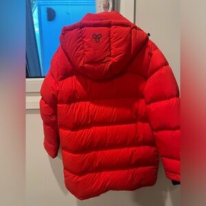 Aritziq Super Puff Mid